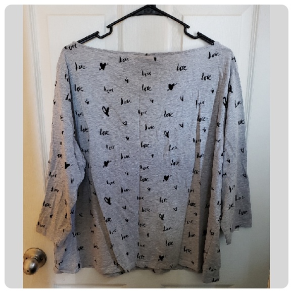 H&M Top - Picture 2 of 2